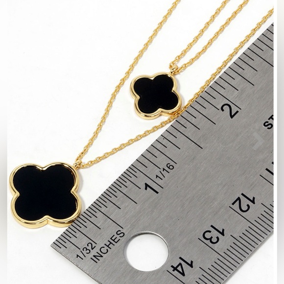Black Clovers Double Layered Necklace - Picture 2 of 2